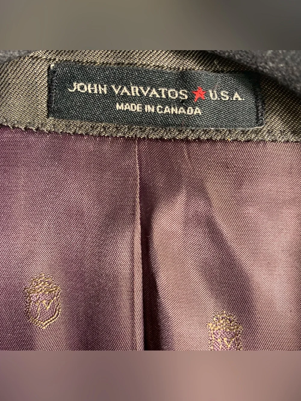 John Varvatos ⭐️ USA 100% Wool Two Botton Notch Collar Brown/Taupe Suit Coat